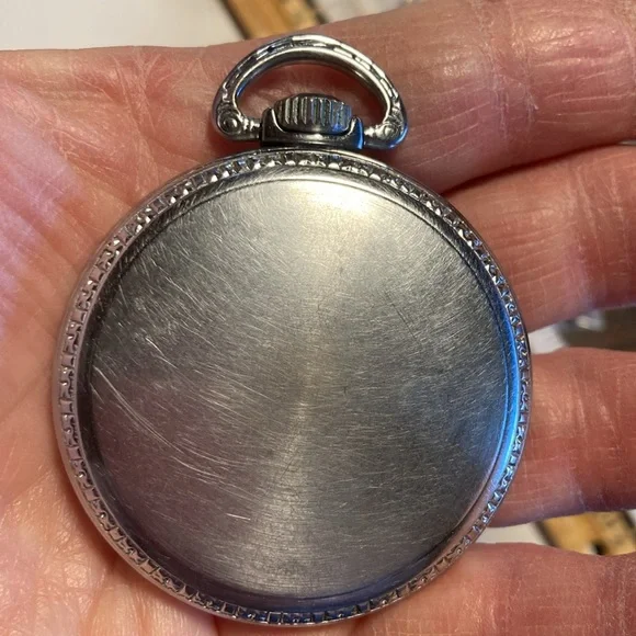 Vintage Men’s  Silver Tone Pocket Watch - Picture 4 of 10